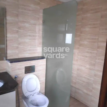 Attached Bathroom in 3 BHK Apartment at BPTP Amstoria, Sector 102 – for Rent