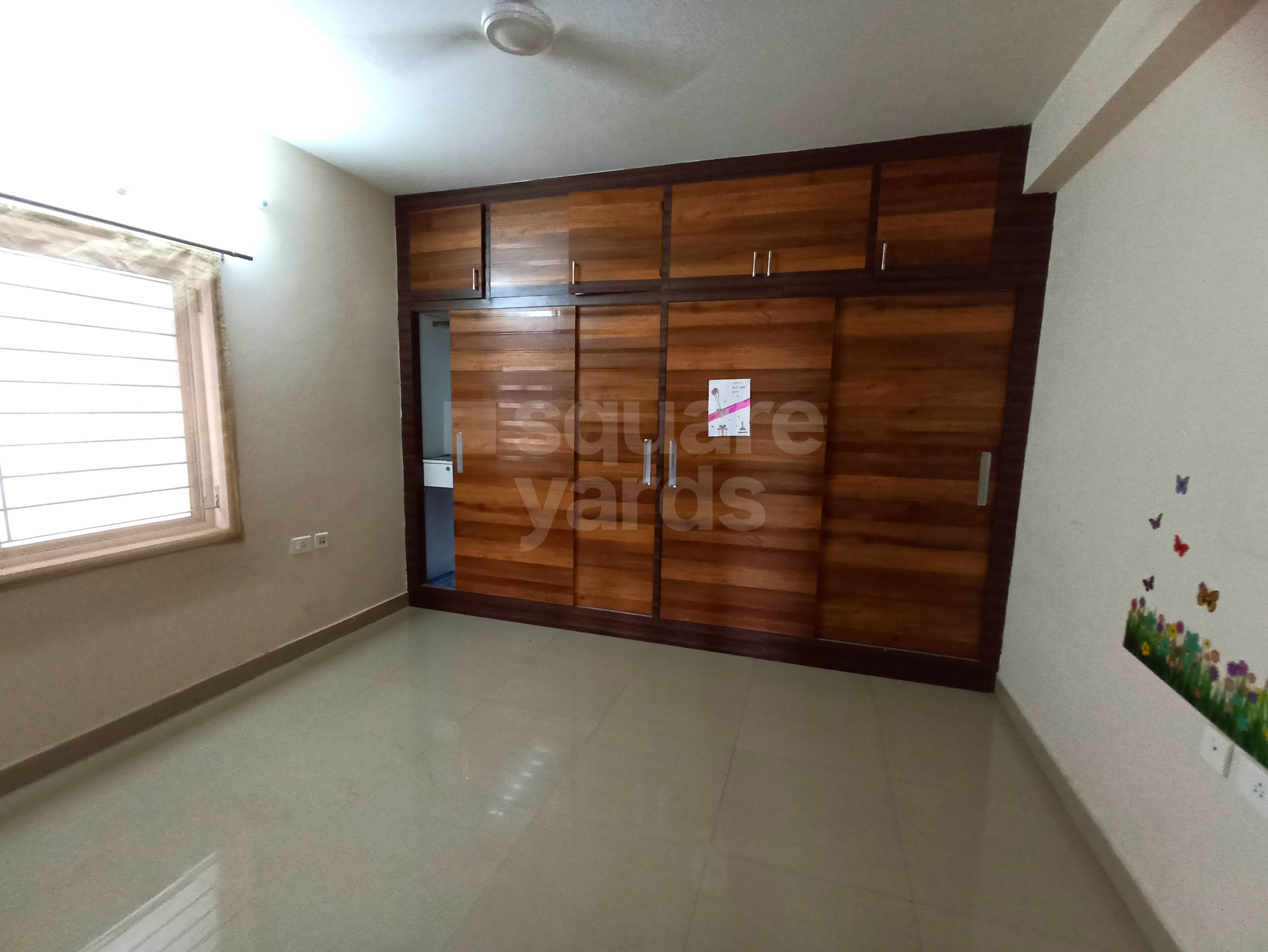 Cybercity Rainbow Vistas in Hitech City, Hyderabad 1.76 Cr Price