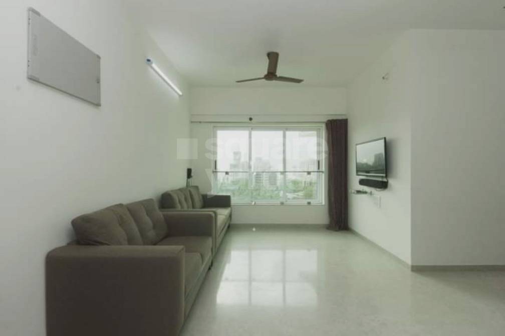 gown on rent in tilak nagar