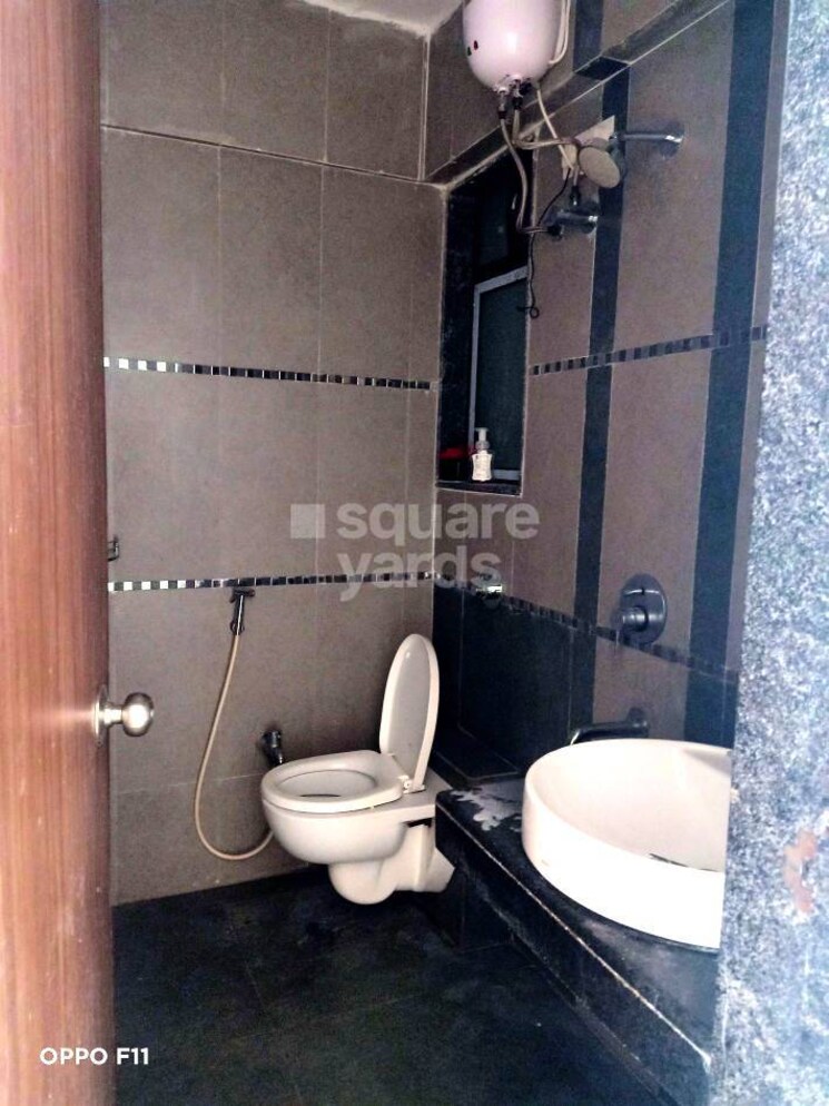 Bathroom, hdil-metropolis-residences 2 Bedroom 1140 Sq.Ft. Apartment In Andheri West Mumbai 3694102