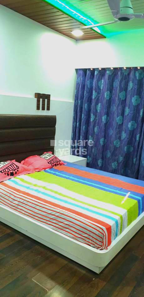 2.5 BHK Apartment For Rent in Gundecha Symphony