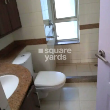 Bathroom in 3 BHK Apartment at Pioneer Park Phase 1, Sector 61 – for Rent