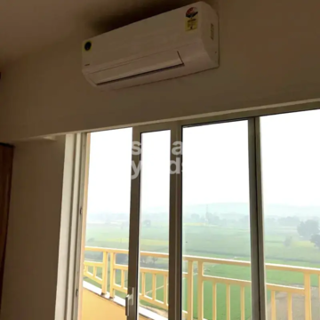 Balcony in 2 BHK Apartment at M3M Marina, Sector 68 – for Rent