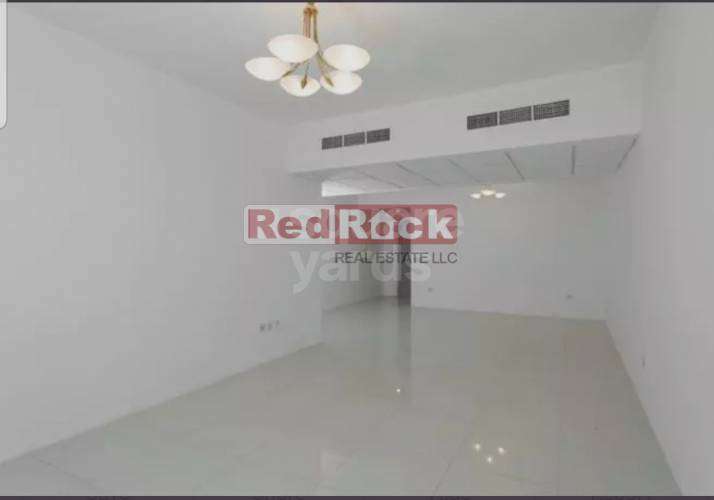 2 BR  Apartment For Rent in Hor Al Anz