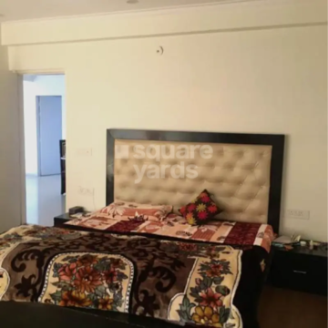 Bedroom in 3 BHK Apartment at Tulip Violet, Sector 69 – for Rent