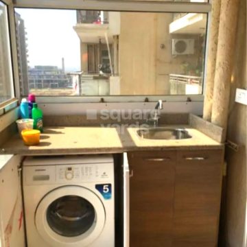 Bathroom in 3 BHK Apartment at Tulip Violet, Sector 69 – for Rent