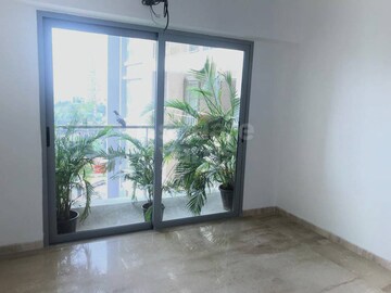 Bedroom in 4 BHK Apartment at Imperial Heights Phase 2, Goregaon West – for Sale