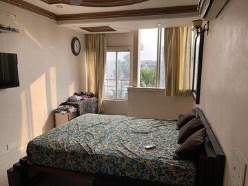 2 BHK Apartment For Rent in Andheri West