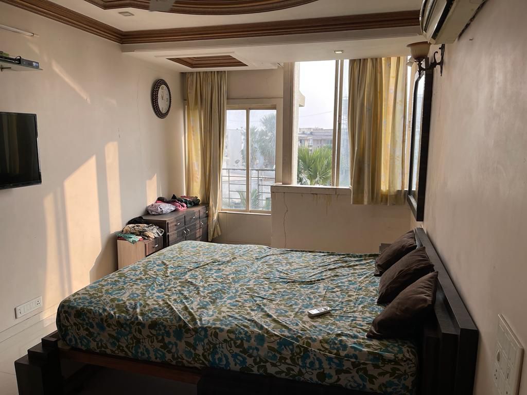 2 BHK Apartment For Rent in Mount Tower