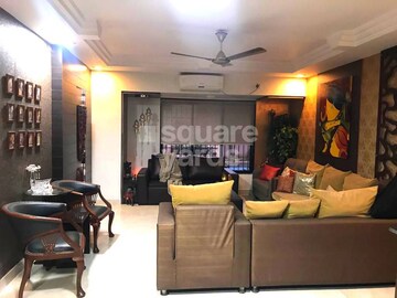 Living Room in 3 BHK Apartment at Andheri West – for Rent