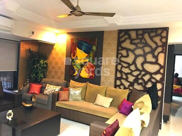 Living Room in 3 BHK Apartment at Andheri West – for Rent