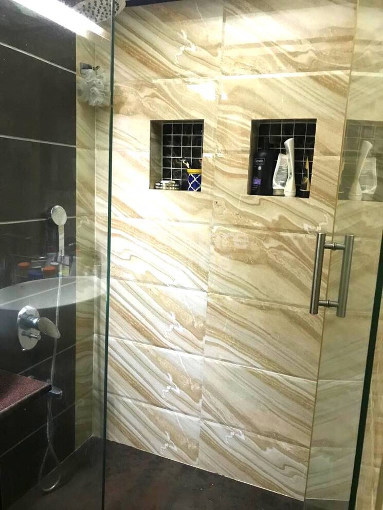 Bathroom, andheri west 3 Bedroom 1500 Sq.Ft. Apartment In Andheri West Mumbai 3750702