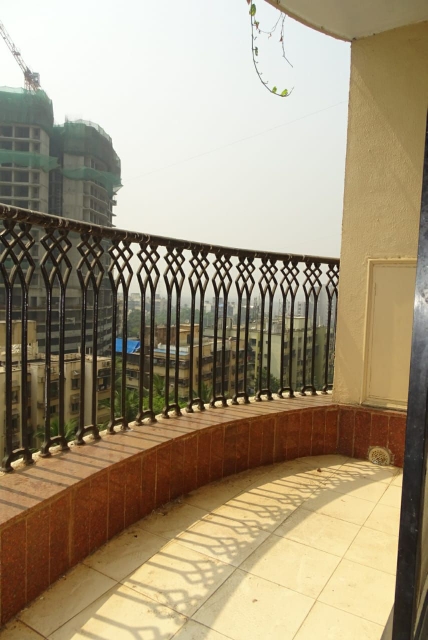3 BHK Apartment For Sale in The Advantage Raheja Windermere