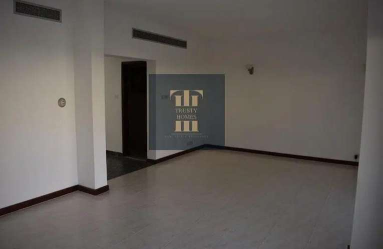 4 BR 4500 Sq.Ft. Apartment in Al Safa 1