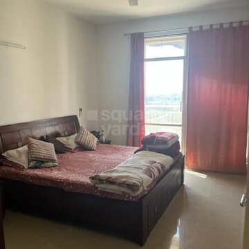 Bedroom in 2 BHK Apartment at GPL Mint Tower, Sector 70 – for Rent