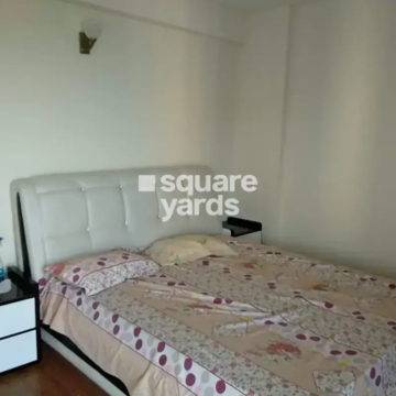 Master Bedroom in 3 BHK Apartment at Tulip Violet, Sector 69 – for Rent