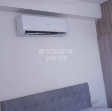 Room in 4 BHK Apartment at Emaar The Enclave, Sector 66 – for Rent