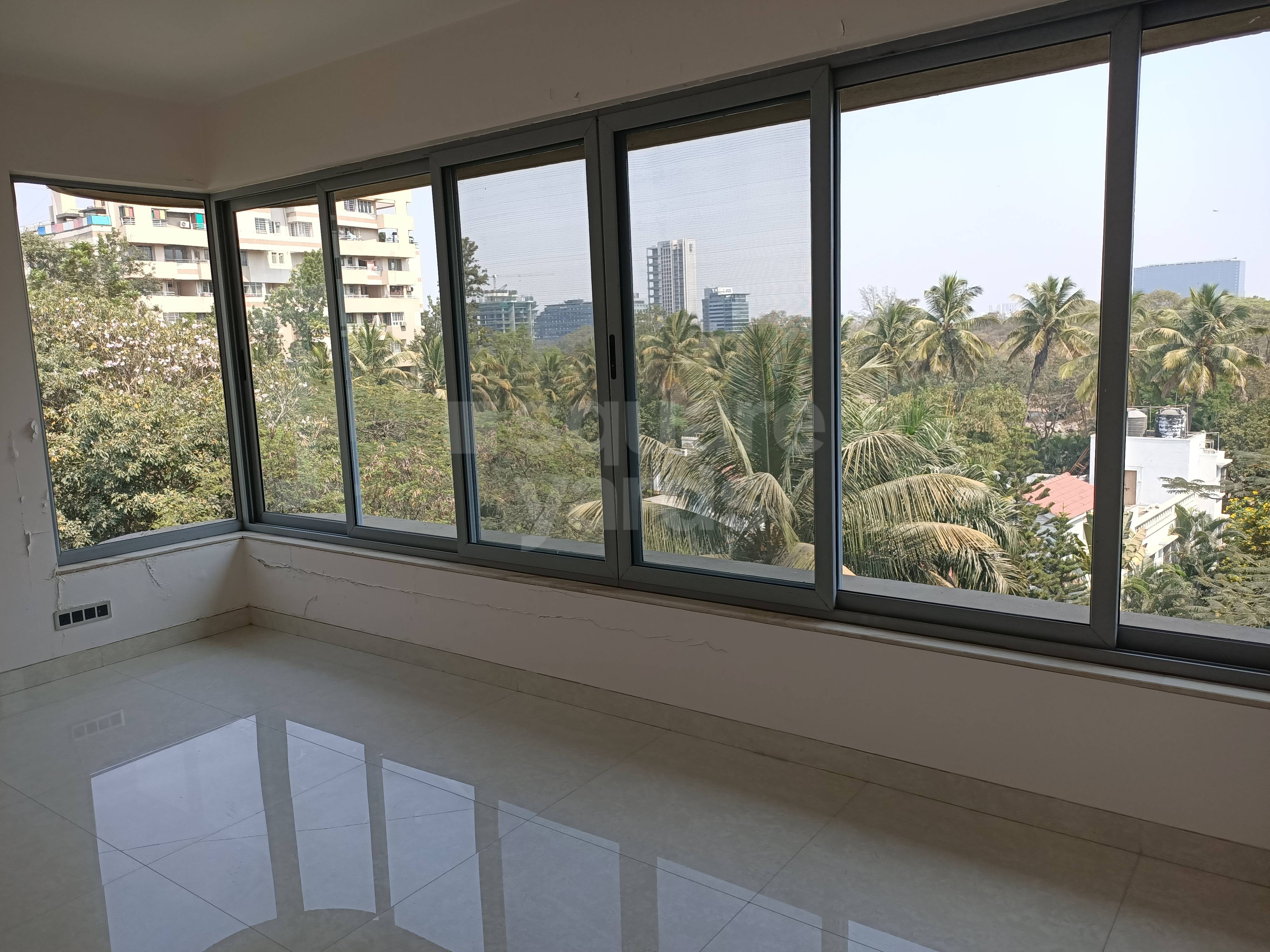 Resale 2 Bedroom 1000 Sq.Ft. Apartment in Koregaon Park Pune 4373938