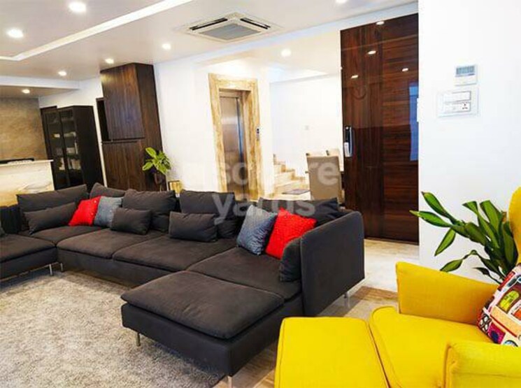 Living Room, emgee-vikas-park 5 Bedroom 7000 Sq.Ft. Villa In Juhu Mumbai 3817014