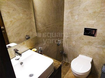 Bathroom in 5 BHK Villa at Emgee Vikas Park, Juhu – for Rent