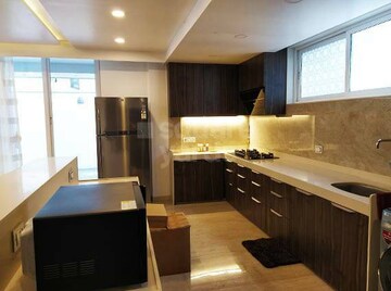 Kitchen in 5 BHK Villa at Emgee Vikas Park, Juhu – for Rent