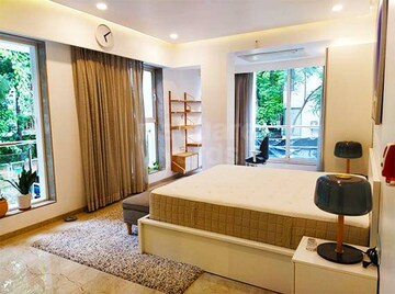 Room in 5 BHK Villa at Emgee Vikas Park, Juhu – for Rent