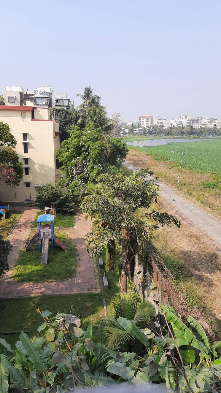 Garden, emgee-vikas-park 4 Bedroom 5500 Sq.Ft. Villa In Juhu Mumbai 3817510