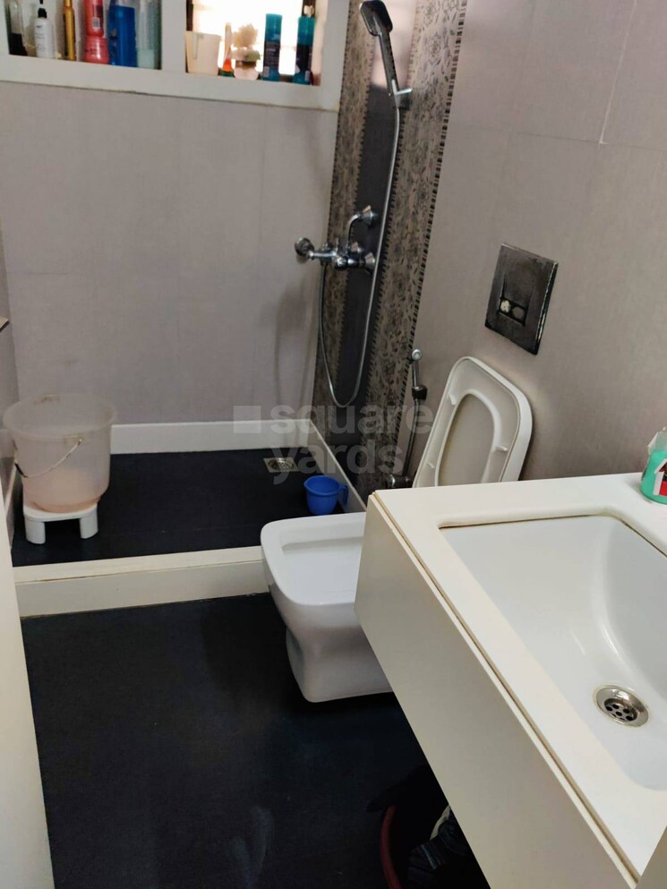Bathroom, movie-tower 2 Bedroom 1050 Sq.Ft. Apartment In Andheri West Mumbai 3821168