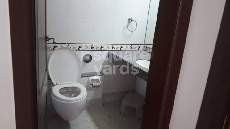 Bathroom, k-raheja-raheja-classique 3 Bedroom 1850 Sq.Ft. Apartment In Andheri West Mumbai 3824845