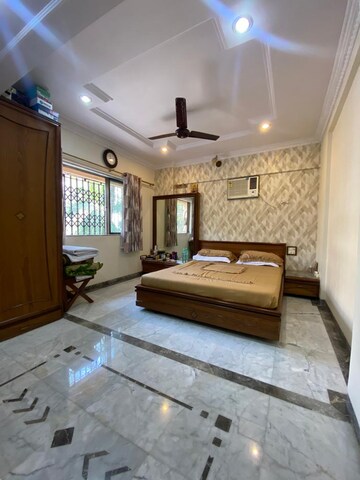 Bedroom in 3 BHK Apartment at Galactica Apartment, Andheri West – for Sale