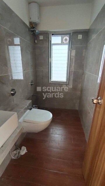 Bathroom in 3 BHK Apartment at Andheri West – for Sale
