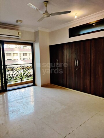 Bedroom in 4 BHK Apartment at K Raheja Raheja Classique, Andheri West – for Sale