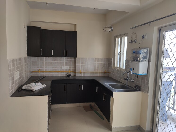 Kitchen, jm-orchid 2.5 Bedroom 1147 Sq.Ft. Apartment In Sector 76 Noida 3844619