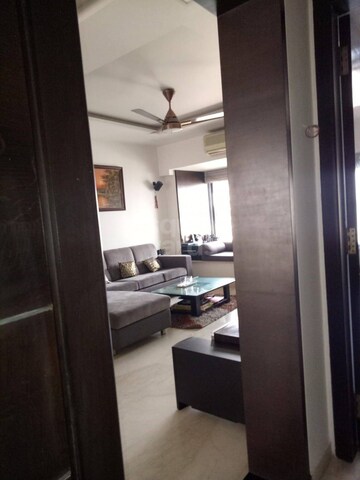 Room in 3 BHK Apartment at Andheri West – for Sale
