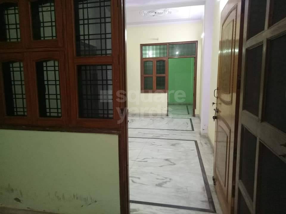 Resale 3 Bedroom 564 Sq.Ft. Builder Floor in RWA Mohan Garden Gali No 8