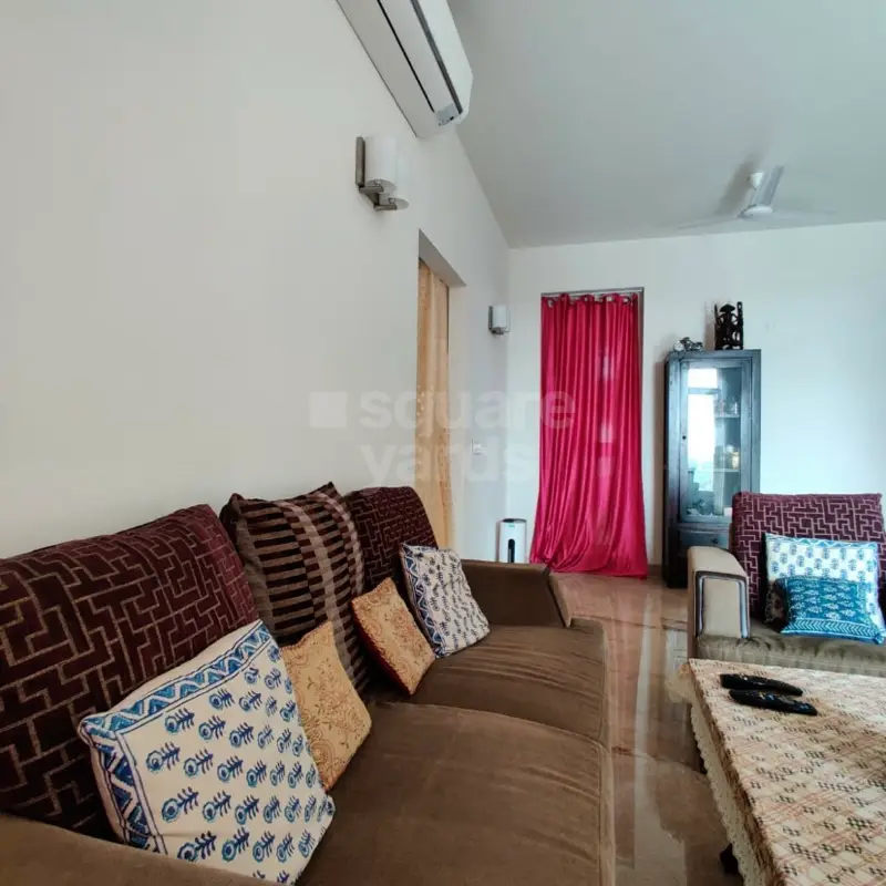 2 BHK + Study Room Apartment For Rent in Ireo The Corridors