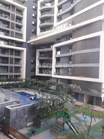 Staircase in 2 BHK Apartment at Rustomjee Elita, Juhu – for Rent