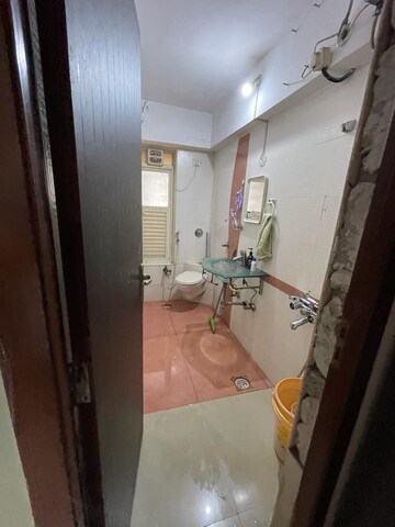 Bathroom in 2 BHK Apartment at Minaret Tower, Andheri West – for Sale