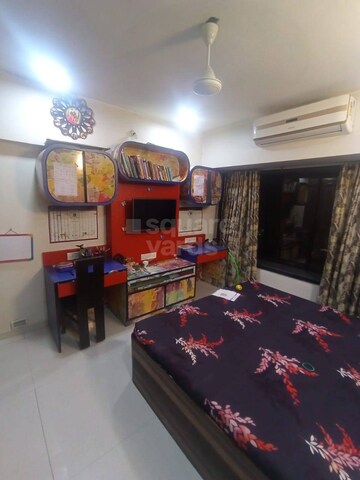 Bedroom in 2 BHK Apartment at Royal Classic Co Op Society, Andheri West – for Rent