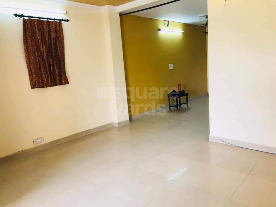 Resale 3 Bedroom 564 Sq.Ft. Builder Floor in RWA Mohan Garden Gali No 8