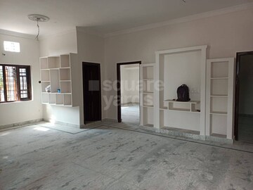 Room in 2 BHK Independent House at Kundanpally – for Sale