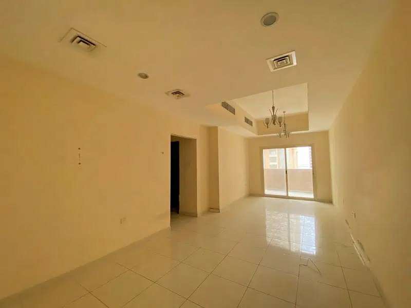1 BR 1020 Sq.Ft. Apartment in Lilies Tower