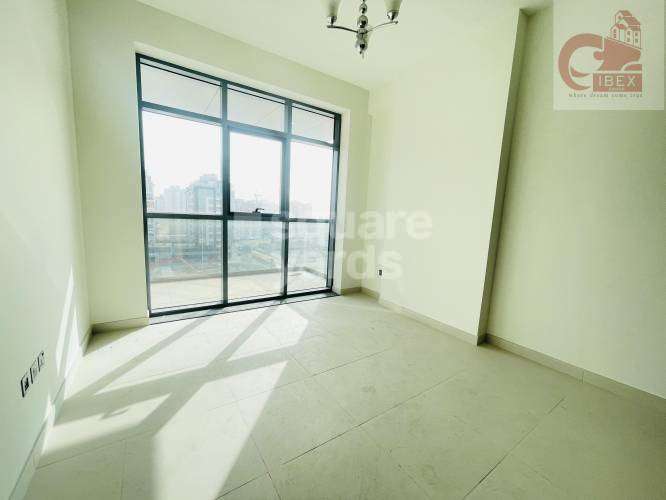2 BR  Apartment For Rent in Satwa Road