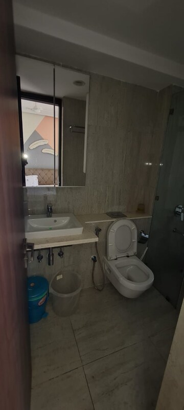 Bathroom in 3.5 BHK Apartment at Runwal Elegante, Andheri West – for Rent