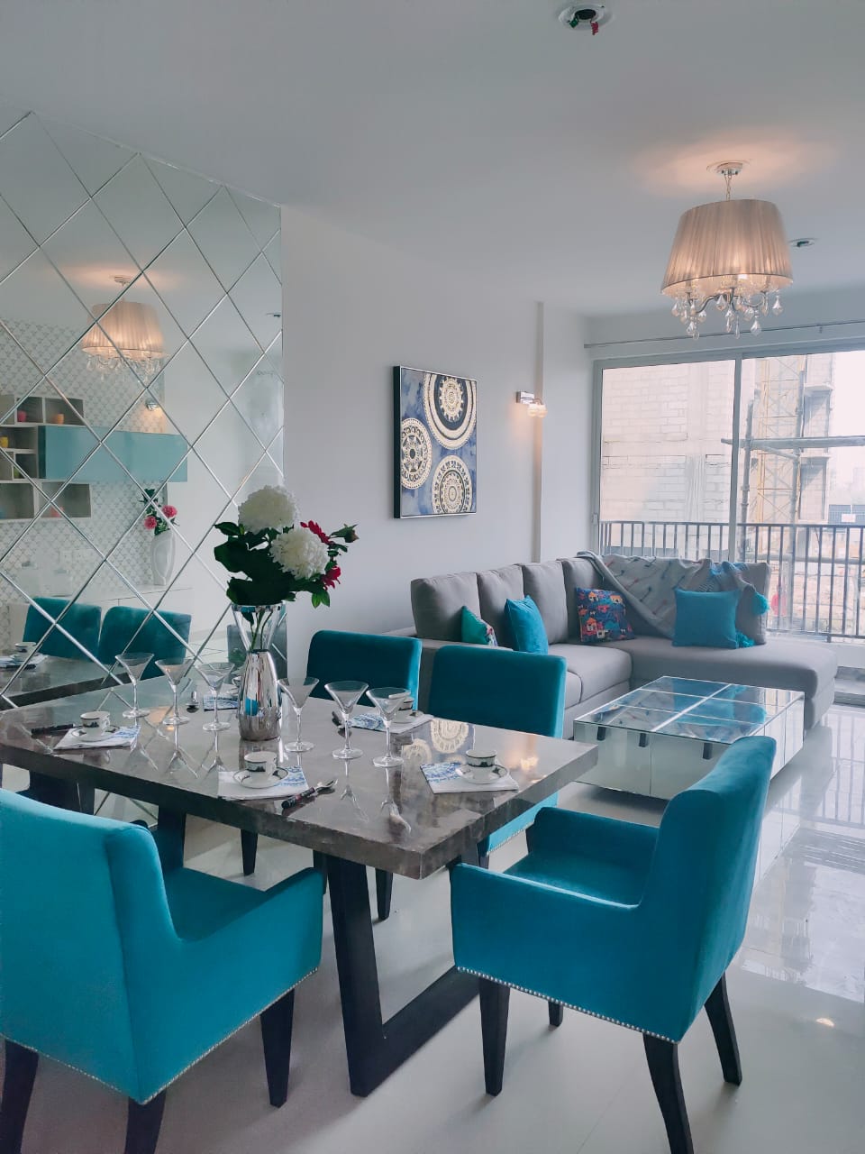 Resale 2 Bedroom 900 Sq.Ft. Apartment in Excella Kutumb, Vibhuti Khand