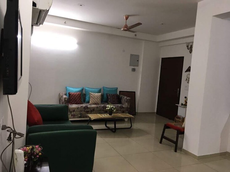 Living Room, jaypee-greens-kosmos 3.5 Bedroom 1356 Sq.Ft. Apartment In Sector 134 Noida 3908379