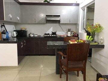 Kitchen in 3.5 BHK Apartment at Jaypee Greens Kosmos, Sector 134 – for Sale