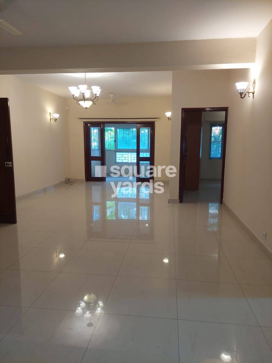 Rental 4 Bedroom 2500 Sq.Ft. Independent House in Sadashiva Nagar