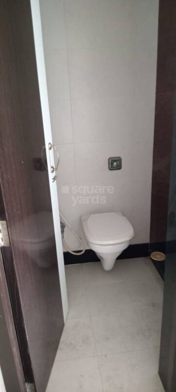 Bathroom in 3 BHK Apartment at Andheri West – for Rent