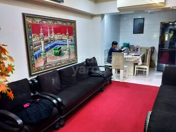 Living Room in 3 BHK Villa at Andheri West – for Rent